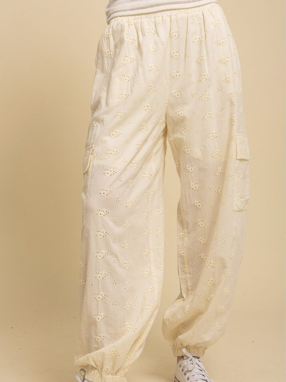 Cream Eyelet Cropped Elastic-Waist Pants